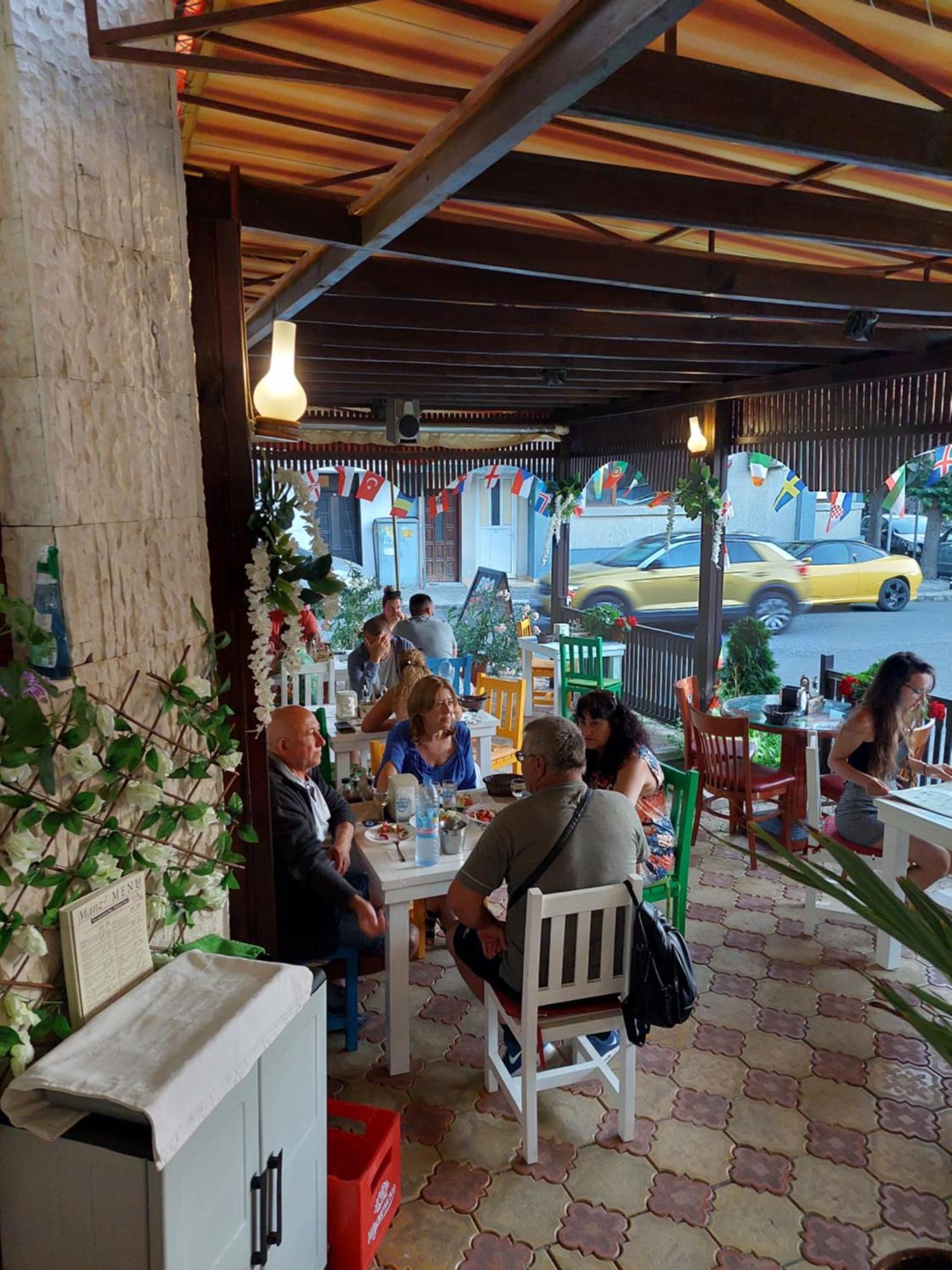 Hotel Manz 2 Pomorie Exterior photo